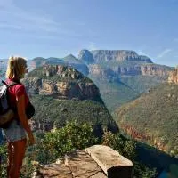 Joy River Backpackers, hotel di Moremela