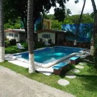 Hotel Rincón Familiar con Piscina, cerca de la playa y restaurante, hotel a La Libertad