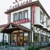 汗連科蘭酒店，連科蘭的飯店