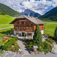 Gasthof Tuscherhof, hotel en Braies