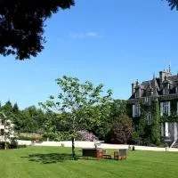 Manoir de Kerangosquer, hotel v mestu Pont-Aven