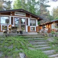 Hirsimökki ja makuuaitta, khách sạn ở Karijoki