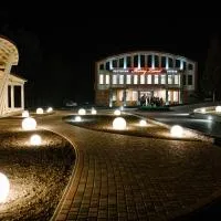 Hotel Merry Land, hotel a Horodenka