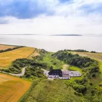 Næsbydale Badehotel, hotel em Ranum
