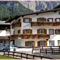 Garni Sayonara, hotel Selva di Val Gardenában