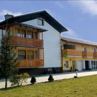 Tourist Farm Šalamun, hotel v destinaci Banovci