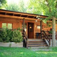 Bungalows Nou Camping, hotell i Guingueta