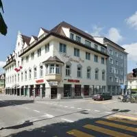 Hotel Terminus Brugg، فندق في بروغ