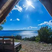 Cast Away - Eco Resort, hotel v destinaci Zavala