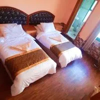 Crystal Hotel فندق كريستال, hotel di Nablus