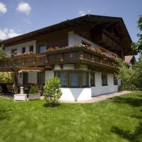 Ferienwohnungen Haus Schett, Hotel in Lienz