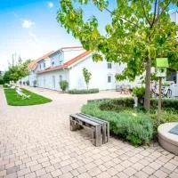 motel22 I parking inclusive I 33 C or More - Breakfast Is on Us!, hotel vo Viedni