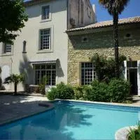 Les Chambres d'hôtes de Luneil (B&B), viešbutis mieste Roquemaure