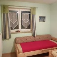 Pension "Am Tor zum Mainbogen", хотел в Grettstadt