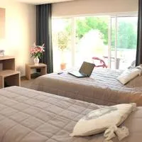 The Originals City, Hôtel de France, Bessines-sur-Gartempe: Bessines-sur-Gartempe şehrinde bir otel