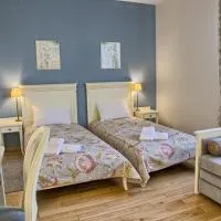 Villa Estera - Hotel & Restauracja, hotel v destinaci Michałowice