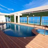 V Hotel Fujairah, хотел в Фухайра