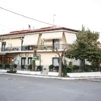 Anixis Hotel, hotell i Loutra Ipatis