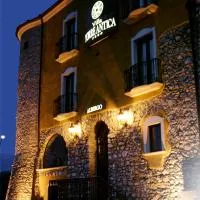 Hotel Villa Torre Antica, хотел в Атена Лукана