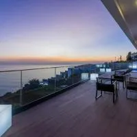 Searenity Vacation Home I by An Island Apart, hotel sa Arco da Calheta