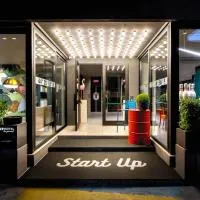 Up Hotel, ξενοδοχείο στο Ρίμινι