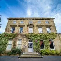 Healds Hall Hotel, hótel í Cleckheaton