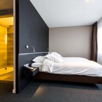 Tower Hotel Aalst، فندق في آلست