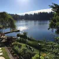 Cottage Lake Bed and Breakfast, hotel i Woodinville