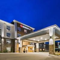 Best Western Plus Lacombe Inn and Suites, hotel en Lacombe