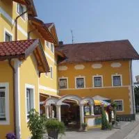 Kirchenwirt Mayr, hotel in Franking