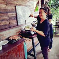 Kingfisher House, hotel in Sangkhla Buri