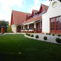 Juniperus Park Hotel Kecskemét, hotelli kohteessa Kecskemét