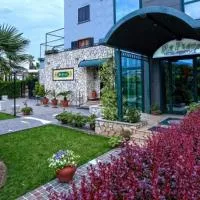 My Place, hotel a Airola