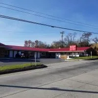 Budget Inn Breezewood, hotel di Breezewood