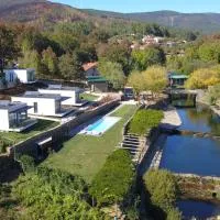 Viesnīca Turismo Natureza Villa Rio pilsētā Kaštanjeira de Pera