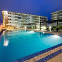 Real Colonia Hotel & Suites, מלון בקולוניה דל סקרמנטו