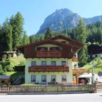 Garni al Barance, hotel v Selvi di Cadore