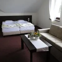 Hotel Cynamon, hôtel à Tokarnia