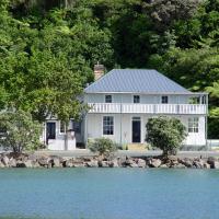 The Old Oak Boutique Hotel, hótel í Mangonui