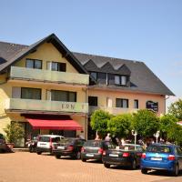 Hotel Café Ernst, hotel em Kueser Plateau, Bernkastel-Kues