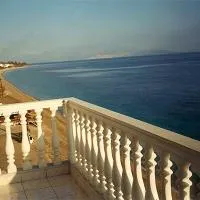 Antonios Rooms, hotel em Akrata
