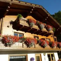 Pension Appartement Ambrosi, ξενοδοχείο σε Heiligenblut
