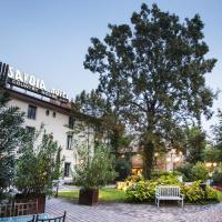 Savoia Hotel Country House Bologna, готель в районі Bologna Fiere District, у Болонії