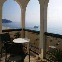 Apartaments Rosanna, hotel v destinaci Lloret de Mar
