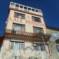 Lale Pansiyon、エーリジルのホテル