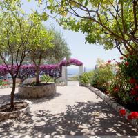 Sos Dorroles, hotel v destinaci Cala Gonone