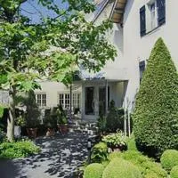 Hotel Krone Überlingen am Ried, hotel v destinaci Singen