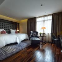 Paradise Suites Hotel, Hotel in Hạ Long
