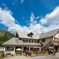 Viesnīca Hotel restaurant Le Chamois pilsētā Ansela