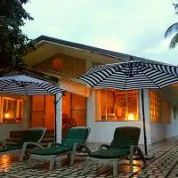 White House, Batangas, hotel a Lian